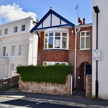 Anchor Down Cottage The Perfect Seaside Retreat Sleeps 4 Beach 2 Mins Ryde  Exterior photo