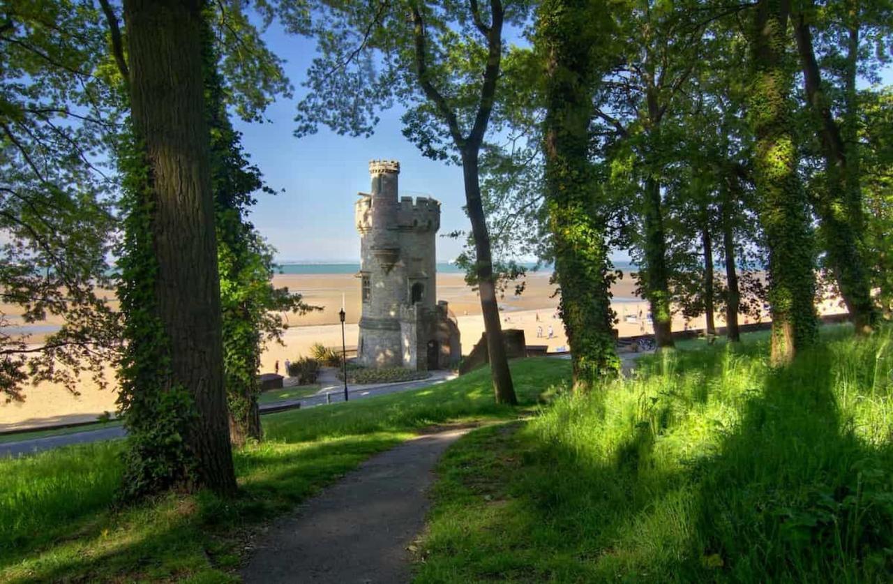 Anchor Down The Perfect Seaside Retreat Sleeps 4 2 Mins * Ryde (Isle of Wight)