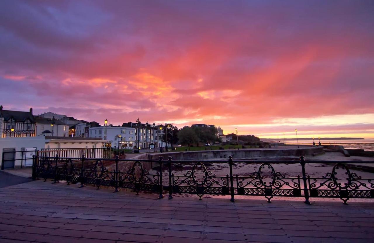 Anchor Down The Perfect Seaside Retreat Sleeps 4 2 Mins Holiday home *
