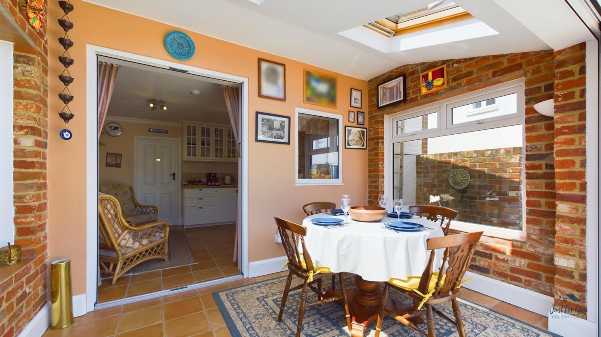 Holiday home Anchor Down The Perfect Seaside Retreat Sleeps 4 2 Mins *